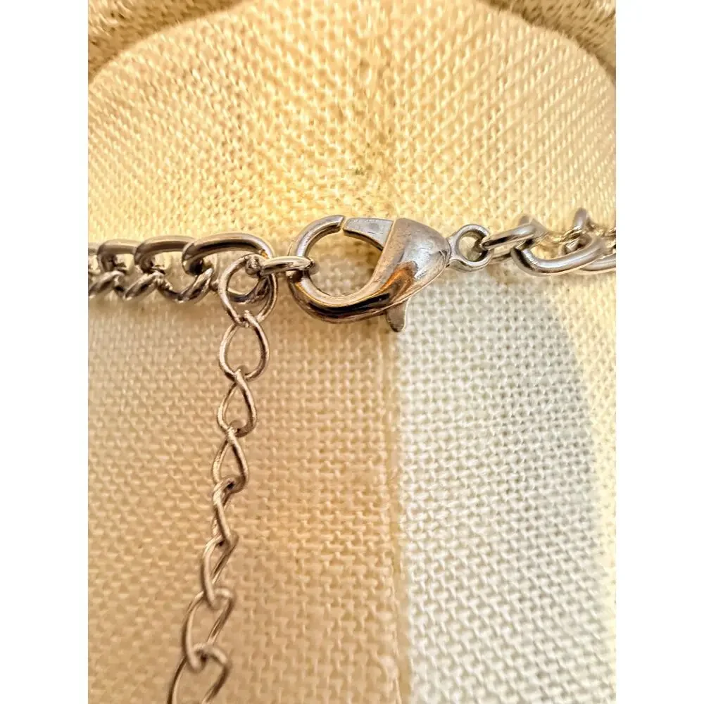 Vintage 1946 NOS Hammered Silver Tone Bib Necklace